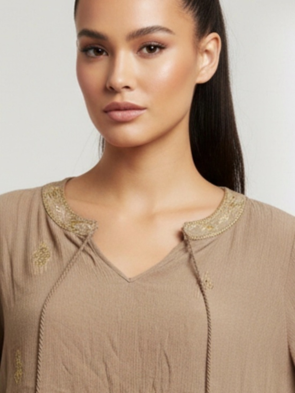 Ruby Rd. Brown linen Blouse with Gold Accents